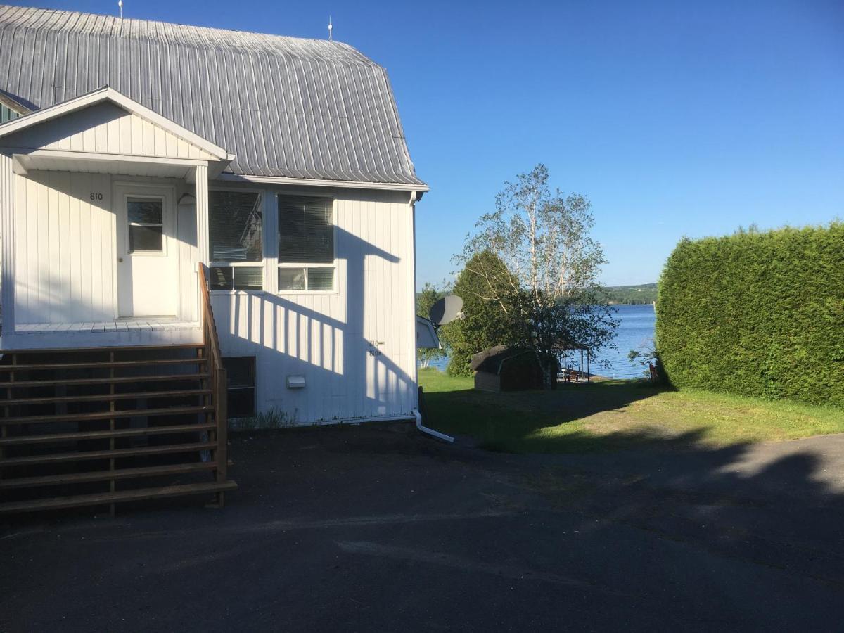 La Grange Sur Le Lac App A Et B Saint Romain Exterior photo