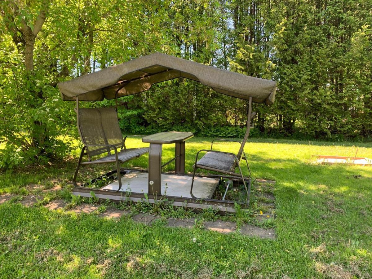 La Grange Sur Le Lac App A Et B Saint Romain Exterior photo